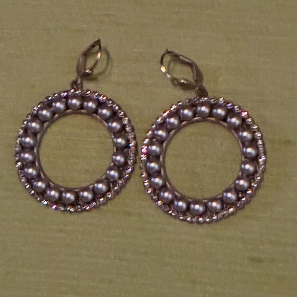 C La Vie earrings